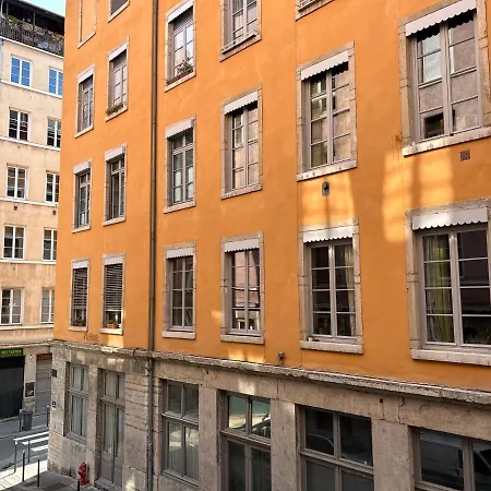 Votre Cocon En Plein Centre-ville De Lyon. *